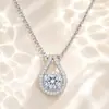 Suministro para transmisión en vivo de TikTok: Anillos de moissanita color H para mujer, plata de ley, un quilate, varios estilos, engaste de seis garras, venta al por mayor directamente del fabricante