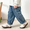 Jeans para niños 2026 nuevo estilo versátiles y modernos pantalones cargo para niños y niñas, versión coreana ins pantalones casuales