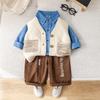 Conjunto de Roupas para Meninos Primavera e Outono 2025 Novo Estilo Infantil Cardigã Suéter Colete Conjunto de Três Peças Bebê Outono Estilo Tendência