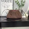 Bolsa Nuvem Camurça Fosca Retrô Boca Dourada Bolsa Tecida à Mão 2025 Nova Bolsa de Mão Pregueada Formato Dumpling