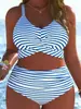 Traje de baño de dos piezas a rayas azules y blancas de talla grande con cintura alta para mujer, escote en V con corte cruzado, efecto fruncido y cobertura para figuras curvilíneas