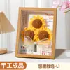 Presente para o Dia do Professor para Crianças e Alunos Darem aos Professores 2026 Novo Buquê de Flores Eternas Tricotado Prático de Alta Qualidade Caneta Presente