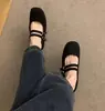 Sapatos quentes de algodão para aumentar a altura para outono e inverno, novo modelo 2026, mocassins slip-on estilo Chanel com forro de pelúcia para mulheres