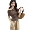Conjunto de Roupa Super Estiloso Estilo Coreano 2026 Novo Modelo Camiseta de Manga Curta de Um Ombro Calças de Cintura Alta Largas Femininas Conjunto de Duas Peças