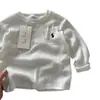 Camiseta de Manga Comprida Infantil 2026 Primavera Meninos Estilo Japonês Cor Sólida Camisa Base Roupa Externa de Bebê Roupa para Criança Pequena Atacado t