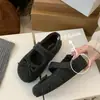 Zapatos de lana tipo lazo estilo Chanel con plataforma interior y forro de felpa para mujer, nuevos zapatos Mary Jane de punta poco profunda con pelo para otoño e invierno 2026