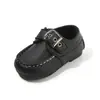 Mocasines casuales de estilo coreano para niños con suelas blandas, nuevos zapatos para caminar de bebé primavera-verano con velcro, zapatos de vestir de cuero para niños