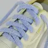 Otoño e Invierno felpa encaje plano lindo copo de nieve blanco Oruga moda femenina ajuste AJ1 Air Force No. 1 al por mayor