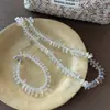 Colar de Cristal com Contas Transparentes Irregulares Feito à Mão com Design Coreano para Mulheres, Pulseira Versátil Simples e Elegante e Corrente de Clavícula