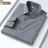 Camisa de Manga Larga para Hombre de Mezcla de Lana Estilo Nuevo, Casual de Negocios, Lavable a Máquina, Color Sólido, Sin Planchar, Versátil para Primavera y Otoño, Camisa de Alta Gama