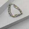Pulsera de acero de titanio que no se decolora, diseño de nicho ins para mujer, cadena de letras de alta calidad, costura, joyería de mano simple de doble capa