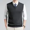 Colete de malha grossa de 340g para homens, novo modelo outono e inverno 2026, suéter masculino de cor sólida para camada base, casual de negócios para meia-idade