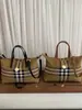 2026 Nueva Bolsa Tote de Gran Capacidad Casual Versátil Bolso Grande de Hombro Único Bolsa de Compras de Tela a Rayas Bolso Grande para el Viaje Diario de Mujer