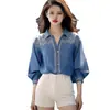Camisa Estampada Azul Retrô Estilo Hong Kong para Mulheres, Nova Blusa Elegante de Alta Qualidade para Primavera e Verão 2026, Única e Deslumbrante