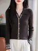 Cardigan de Tricô Feminino Jacquard Design Novo Vintage Lã Fina Gola Reversível Manga Longa Outono/Inverno 2026