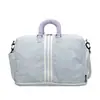 Nueva bolsa de viaje de gran capacidad para viajes cortos, simple y portátil, adecuada para equipaje de mano, con compartimentos separados para artículos húmedos y secos, y un diseño cruzado para fitness