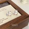 Pendientes de algodón con perlas y puntos ondulados para mujer, de temperamento suave, ligeros, de lujo, de alta gama, con diseño de nicho.