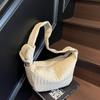 Bolsa Transversal de Ombro Feminina de Grande Capacidade para Mercado de Nicho Transfronteiriço, Tecido de Nylon Novo 2026, com Toque de Luxo, Bolsa Casual Estilo Bolinho