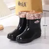 Botas de goma forradas color caqui para otoño e invierno, zapatos de agua de caña media y corta, botas de lluvia para mujer para exteriores, botas de lluvia sin cordones de altura media, botas de agua para limpieza