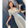 Elegante y hermoso vestido de línea A de longitud media, nuevo vestido de moda de verano 2026 para adelgazar, vestido estilo francés entallado a la cintura