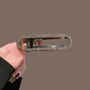 Clip de Pico de Pato Exquisito de Gama Alta Hueco Oval Completo de Pedrería Clip para Mechas Rebeldes Accesorios para el Cabello Estilo Nuevo 2026 Japonés Coreano