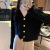 Cardigan de Punto de Color Sólido de Nuevo Estilo Otoño e Invierno para Mujer, Cuello en V, Tejido de Trenzas, Manga Larga, Estilo Corto, Suéter de Punto de Botones, Moda Trendy para Mujer