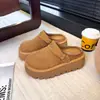 Mules cerrados estilo Birkenstock de suela gruesa para mujer, nuevo modelo de otoño, pantuflas perezosas sin cordones super populares que aumentan la altura