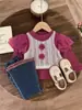 Conjunto de Tres Piezas para Niña Ancorelala2026 Estilo Nuevo Primavera y Otoño, Chaleco Floral Lindo, Camiseta Básica y Jeans