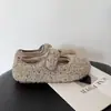 Mocassins femininos de bico fino, forrados com fleece e com sola plana, da nova coleção outono/inverno 2026, apresentando um design chique, leve e elegante com uma textura fofa, semelhante ao algodão