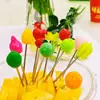 Tenedor de fruta de acero inoxidable creativo lindo amor, palillo de fruta de dos puntas, tenedor de fruta de amor para el hogar