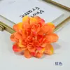 Flor de Dalía de Otoño Chrysanthemum Artificial Ramillete Flor para Sombrero Flor de Dalía Artificial Venta al por Mayor Decoración de Boda Guía de Camino