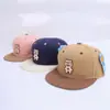 Gorra de Béisbol de Estilo Europeo y Americano de Visera Plana para Niños de 3 a 8 Años, con Parche de Oso m, Gorra Hip-Hop con Bloques de Color, Sombrero de Sol de Verano, Transfronterizo