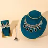 Collar con Borlas de Perlas, Flor de Pedrería, Aretes y Cadena para la Frente de Estilo Étnico Indio Transfronterizo, Joyería de Moda, Juego de Tres Piezas