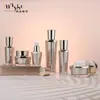 Set de botellas octogonales poligonales de acrílico en stock, pequeños materiales de empaque cosmético para botellas de agua, loción, sérum y crema