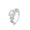 Xuping Moda Transfronteriza Europea y Americana Lujo Ligero Anillo de Boda para Mujer Aleación de Cobre Chapado en Blanco Incrustado con Piedras Preciosas Artificiales Joyería al por Mayor