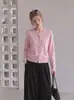 Cardigã de tricô feminino estilo francês, inspirado em vintage, com gola redonda e mangas compridas, perfeito para criar um look aconchegante de outono, ideal para usar em camadas e adicionar um toque chique ao seu visual.