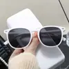 Gafas de sol de forma ovalada, versátiles y exquisitas, de nicho de alta gama, tendencia de moda, populares entre los influencers, en estilo minimalista, que ofrecen protección solar