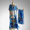 2026 Nuevo Estilo Bufanda Larga Estampada de Seda Artificial Chal Protector Solar para Mujeres Moda Cover-Up de Playa para Vacaciones Doble Uso