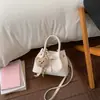 Bolsa de Palha Tecida Tendência Coreana para Mulheres 2025 Novo Estilo Bonita Bolsa Tote Cesta Bolsa de Ombro Transversal