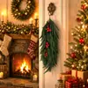 Agujas de pino artificiales de Navidad, guirnalda de pino Norfolk verde oscuro con bayas rojas, decoración de pared colgante para decoración navideña del hogar
