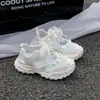 Sandálias Esportivas Femininas de Malha Vazada Single 2026 Verão Novo Estilo Versátil Infantil Sapatos de Pai Estilo Chinês Sapatos de Malha com Laço