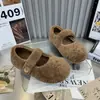 2026 Zapatos de Mujer Versátiles Estilo Coreano Moderno Elegante Nuevo Terciopelo Plus Suela Gruesa Fondo Plano Aumentadores de Altura Otoño Invierno Retro Zapatos Birkenstock