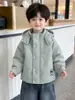Chaqueta Acolchada Gruesa de Invierno para Niños 2026 Nuevo Estilo Moda Coreana Infantil Abrigo de Algodón para Niños Pequeños y Niños Pequeños Chaqueta de Algodón Otoño/Invierno
