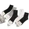 Calcetines de Longitud Media Kaisen Otoño e Invierno Nuevos para Mujer Estilo Coreano Rayas Verticales Gris Moda Retro Versátiles Calcetines Holgados