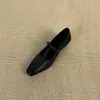 Zapatos Mary Jane de tira en T con punta cuadrada francesa de piel de oveja suave para mujer, tacón grueso, zapatos de un solo color poco profundos, versátiles y elegantes para el trabajo