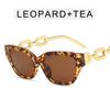 2022 Europa y Estados Unidos nuevas gafas de sol de ojo de gato personalizadas de moda gafas de sol de cadena gruesa con pierna gafas de sol de hip-hop transfronterizas marea