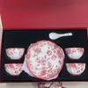 Regalo de Boda Rosa Roja Juego de Vajilla de Cerámica China Tazones y Platos Regalo para Casa Nueva Tazones y Platos Actividades Empresariales