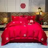 Juego de Cuatro Piezas para Boda de Dragón Rojo y Fénix Bordado de Algodón Habitación de Boda Ropa de Cama de Boda Colcha Festiva Sábanas
