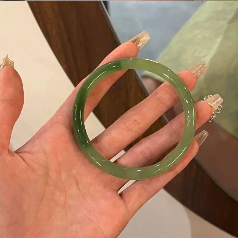 复制_新中式烟灰色古风手镯女轻奢首饰简约设计感.jpg