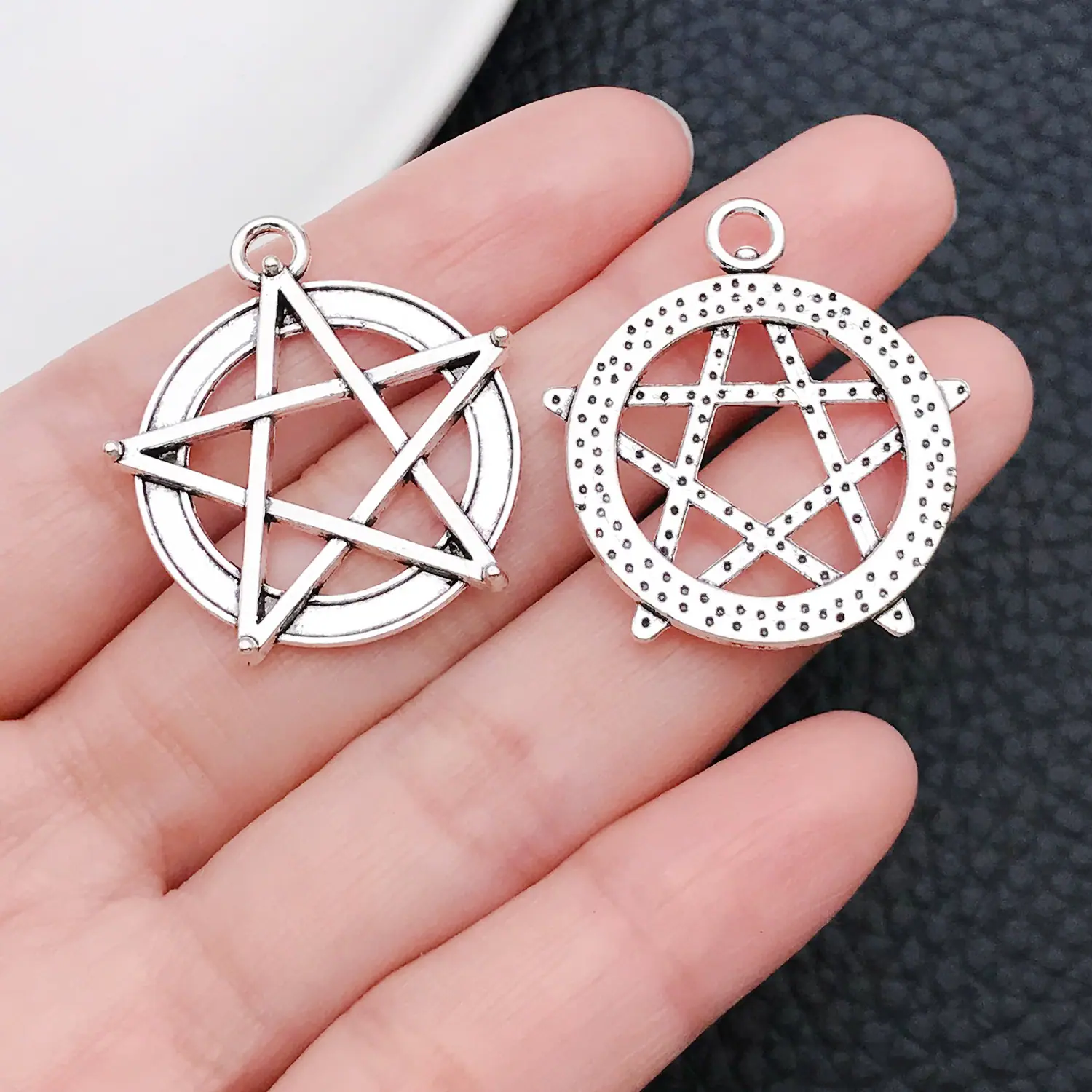 8331-Y-古银五角星五芒星28x31mm-锌合金-3g